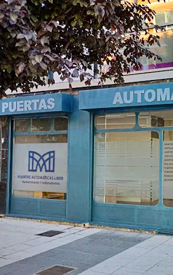 Puertas automáticas en León instalación y mantenimiento profesional