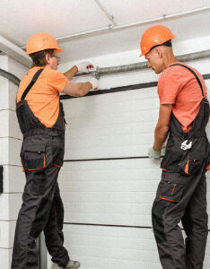 Reparación puertas de garaje en León avería en puerta automática