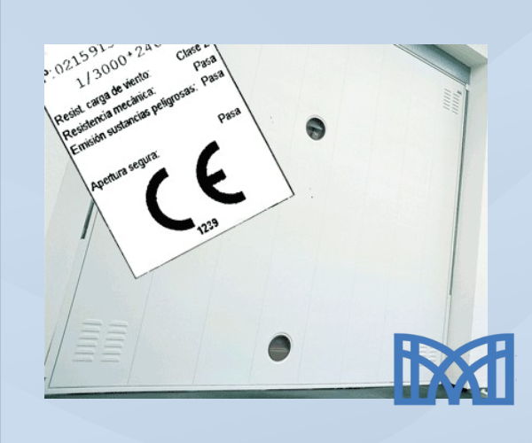 Etiqueta CE en puerta automática blanca: normativa y cumplimiento en León